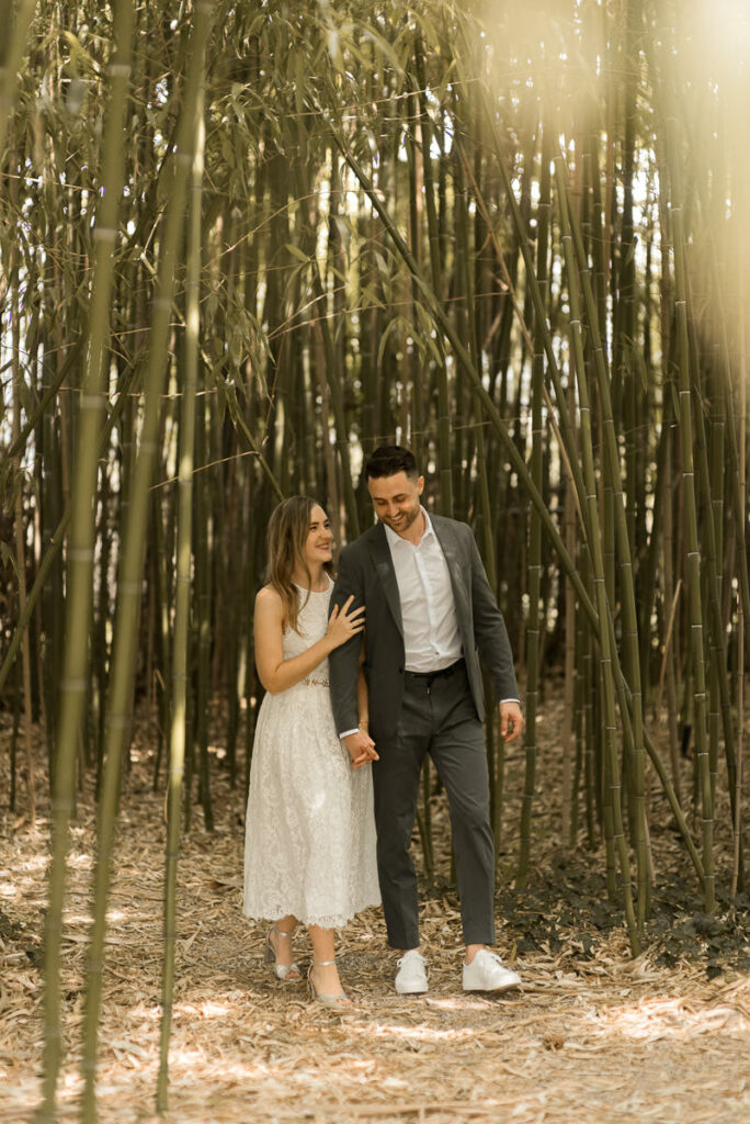 Hochzeit im Bonsai Zentrum Heidelberg zwischen Bambus Bäumen